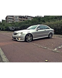 pol_pl_Bodykit-Mercedes-CLK-W209-W204-AMG-Look-22032_2