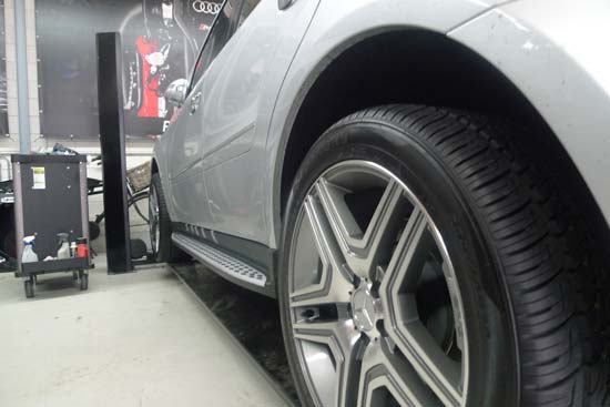 Mercedes ML Side steps - Pro Car Tuning